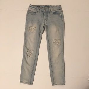 Kids ripped jeans with lace patches